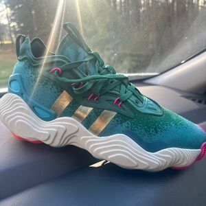 Trae Young 3s men’s size 10